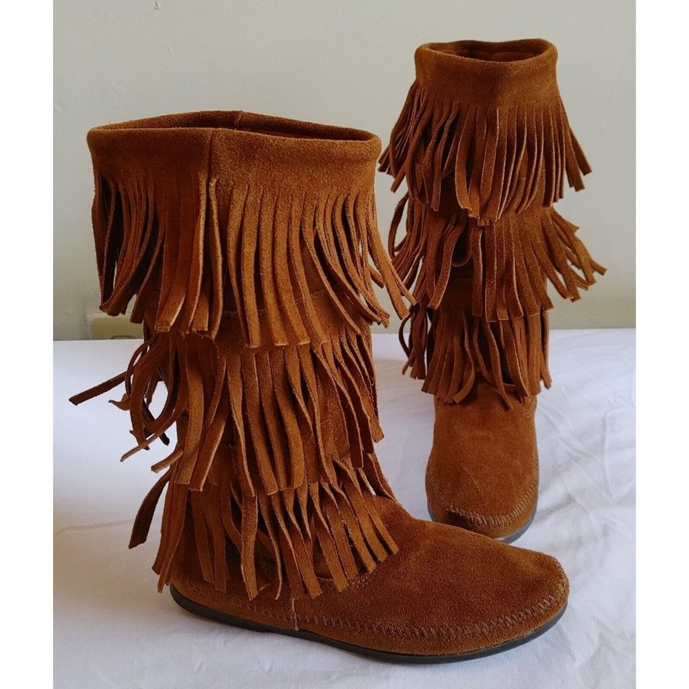 Minnetonka Brown Suede 3 Layer Triple Fringe Moccasins Boots 1632 Womens sz 8